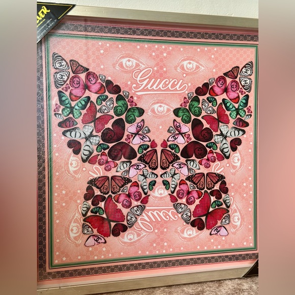 Pink Gucci Chanel Butterfly Art- Oliver Gal - Picture 2 of 3